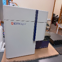 Refurbished BD FACSLyric IVD Flow Cytometer -B4-R3-V5 image 0